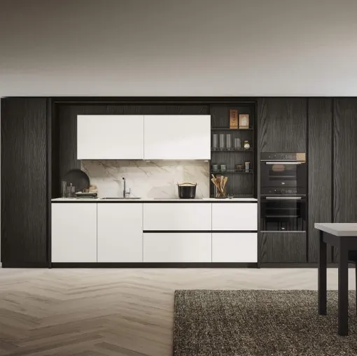 Cucina Moderna lineare Domino Composizione 03 in laminato bianco e melaminico rovere dark di Prima Cucine